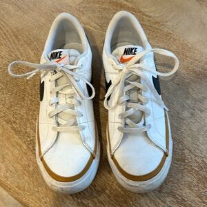 Nike Court Legacy big kids shoes size 5.5